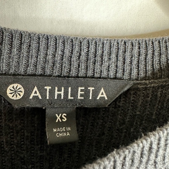 Athleta Grey Sweater - Asymmetrical - Rest Day Style Size XS - Picture 6 of 8